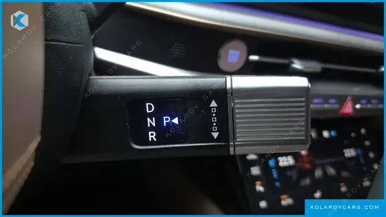 HYUNDAI GRANDEUR 2,5 GASOLINE 2WD