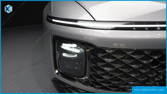 HYUNDAI GRANDEUR 2,5 GASOLINE 2WD