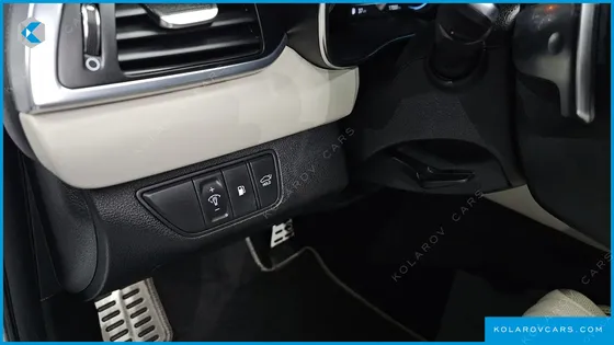 GENESIS G70 GASOLINE 2.0T 2WD