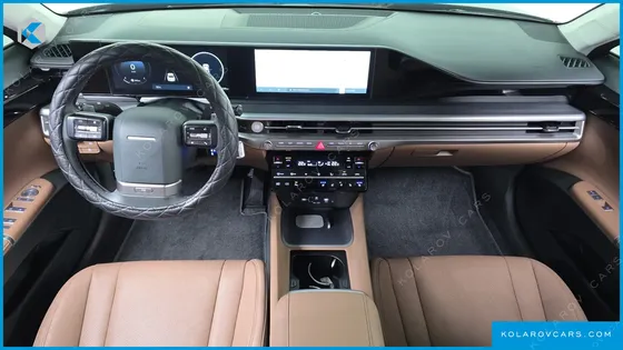 HYUNDAI GRANDEUR 2,5 GASOLINE 2WD