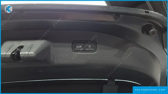 GENESIS G70 GASOLINE 2.0T 4WD