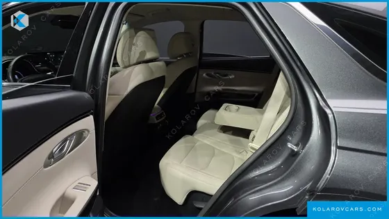 GENESIS GV70 2.5T GASOLINE 2WD