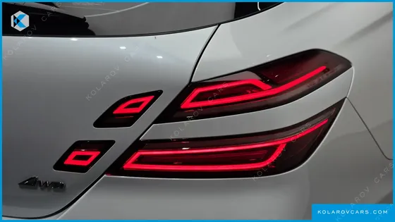 GENESIS G70 GASOLINE 2.0T 4WD