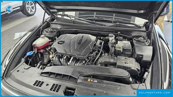 HYUNDAI GRANDEUR 2,5 GASOLINE 2WD