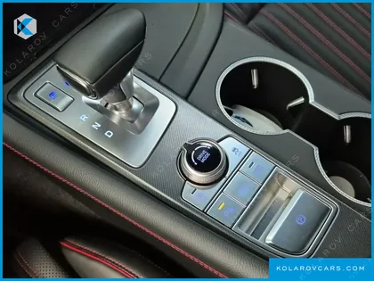 GENESIS G70 GASOLINE 2.5T 2WD