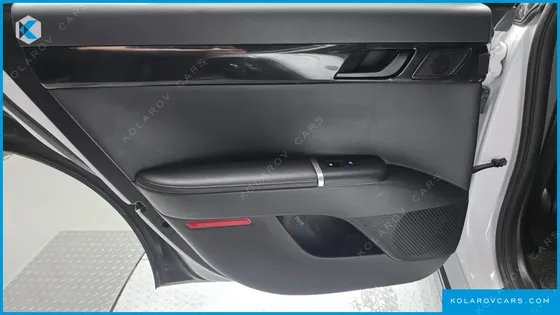 HYUNDAI GRANDEUR 2,5 GASOLINE 2WD