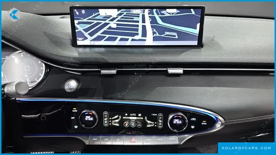 GENESIS GV70 2.5T GASOLINE 2WD