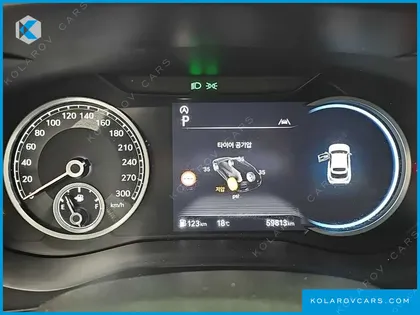 GENESIS G70 GASOLINE 2.5T 4WD