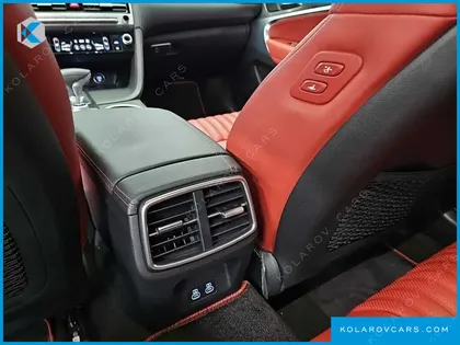 GENESIS G70 GASOLINE 2.5T 4WD