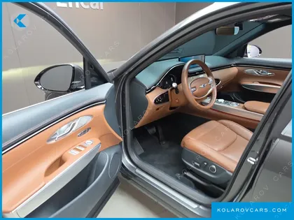 GENESIS GV70 2.5T GASOLINE 2WD