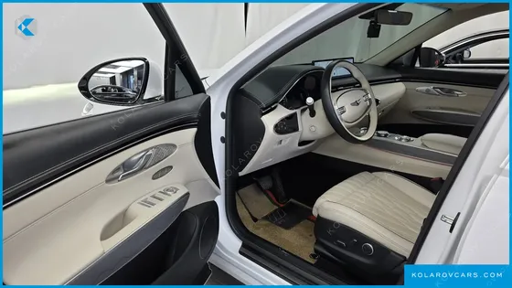 GENESIS GV70 2.5T GASOLINE 2WD