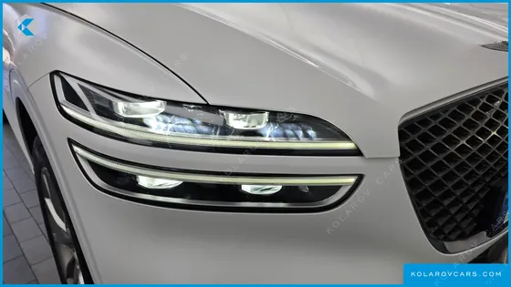 GENESIS GV70 2.5T GASOLINE 2WD