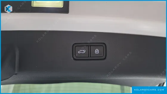GENESIS GV70 2.5T GASOLINE 2WD