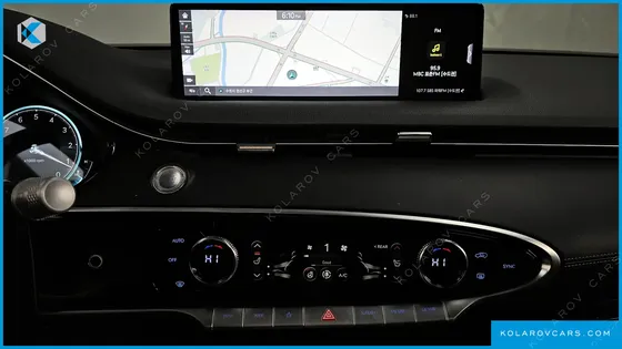 GENESIS GV70 2.5T GASOLINE 2WD