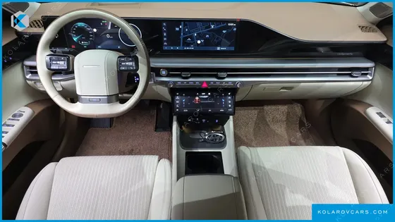 HYUNDAI GRANDEUR 2,5 GASOLINE 2WD