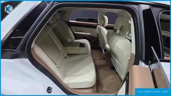 HYUNDAI GRANDEUR 2,5 GASOLINE 2WD