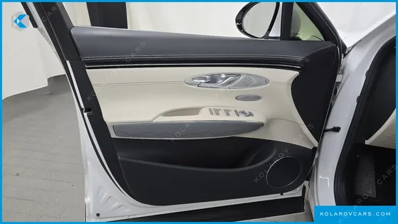 GENESIS GV70 2.5T GASOLINE 2WD