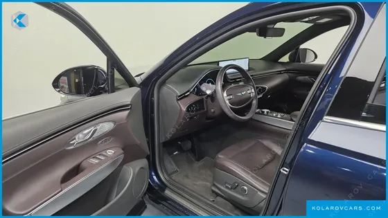 GENESIS GV70 2.5T GASOLINE 2WD