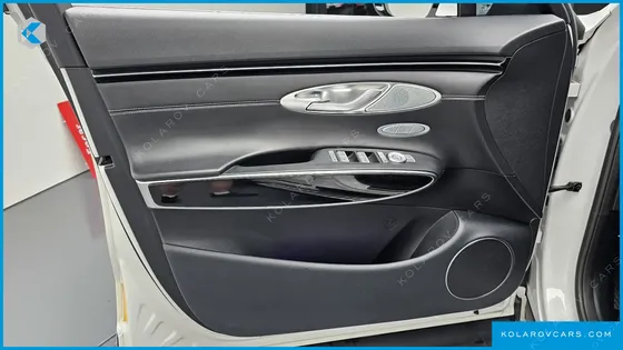 GENESIS GV70 2.5T GASOLINE 2WD