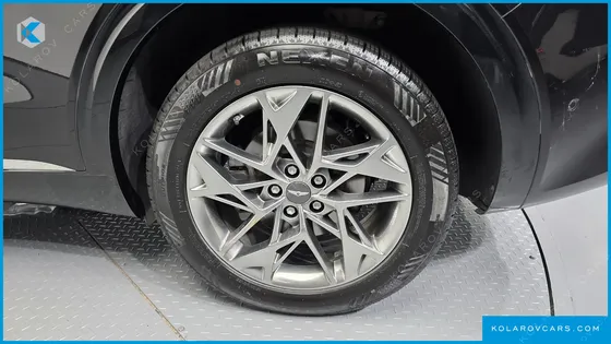 GENESIS GV70 2.5T GASOLINE 2WD