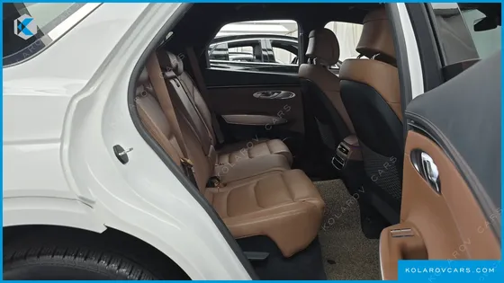GENESIS GV70 2.5T GASOLINE 2WD