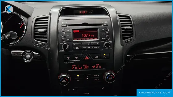 KIA SORENTO DIESEL 2.2 2WD TLX