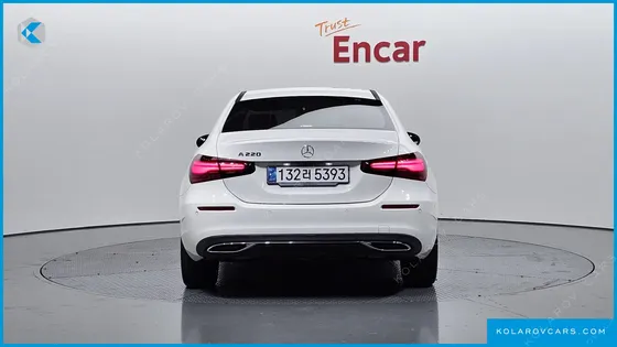 MERCEDES A-CLASS A220 SEDAN