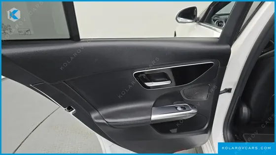 MERCEDES C-CLASS C200 4MATIC AVANTGARDE