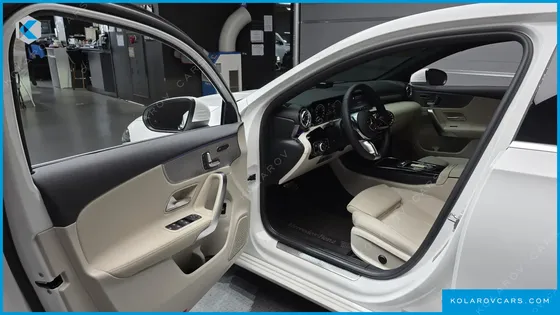 MERCEDES A-CLASS A220 SEDAN