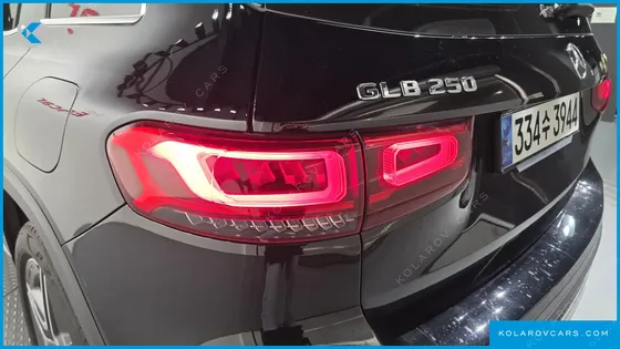 MERCEDES GLB-CLASS GLB250 4MATIC