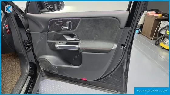 MERCEDES GLB-CLASS GLB250 4MATIC