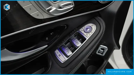 MERCEDES GLC-CLASS GLC300 4MATIC