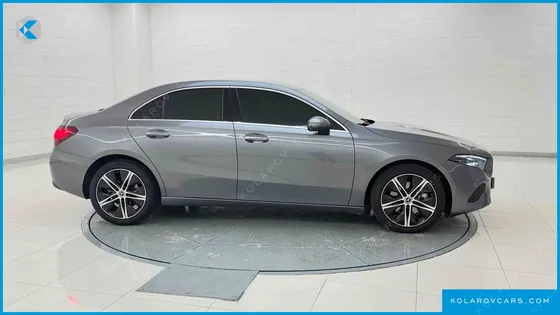 MERCEDES A-CLASS A220 SEDAN