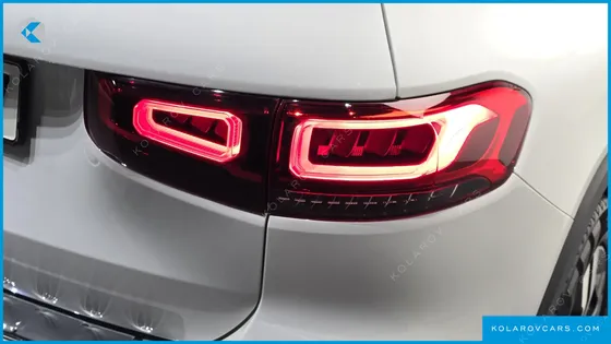 MERCEDES GLB-CLASS GLB220