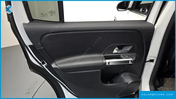 MERCEDES GLB-CLASS GLB220