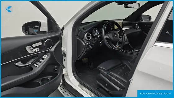 MERCEDES GLC-CLASS GCL300 4MATIC COUPE