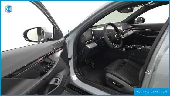 BMW 5 SERIES 530E M SPORT