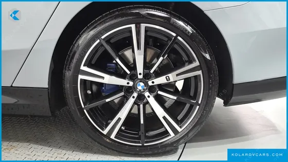 BMW 5 SERIES 530E M SPORT