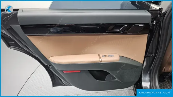 HYUNDAI GRANDEUR 2,5 GASOLINE 2WD