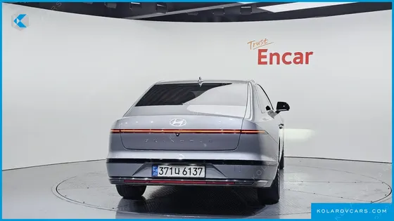 HYUNDAI GRANDEUR 2,5 GASOLINE 2WD