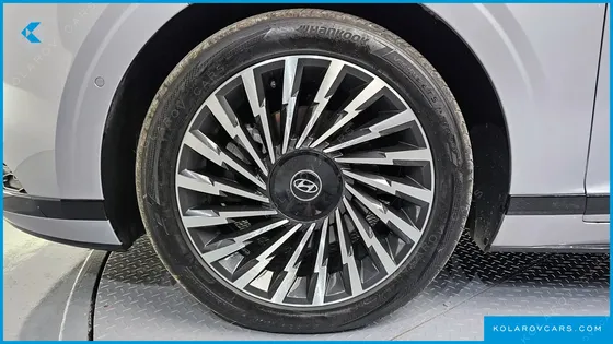 HYUNDAI GRANDEUR 2,5 GASOLINE 2WD