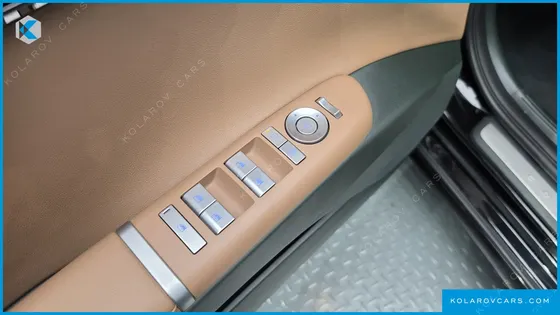 HYUNDAI GRANDEUR 2,5 GASOLINE 2WD