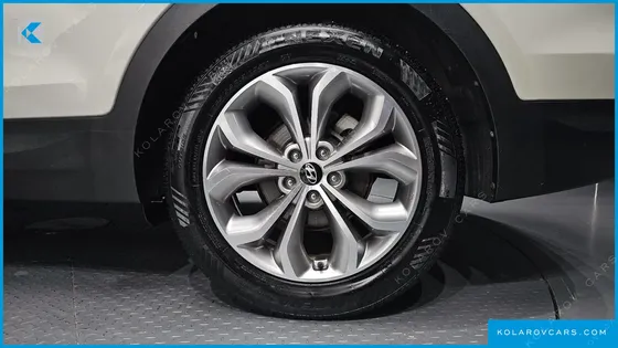 HYUNDAI SANTA FE DIESEL(E-VGT) 2.2 2WD EXCLUSIVE