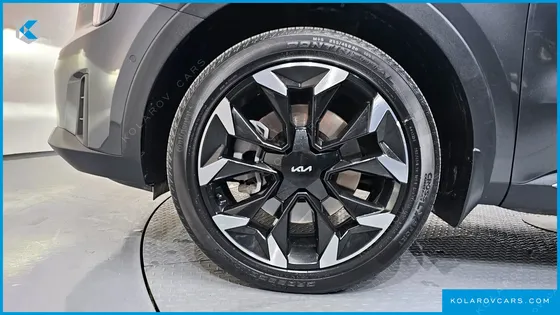 KIA SORENTO GASOLINE 2.5T 2WD