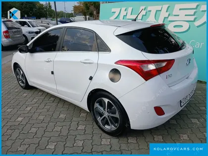 HYUNDAI I30 2.0 YOUNIQUE