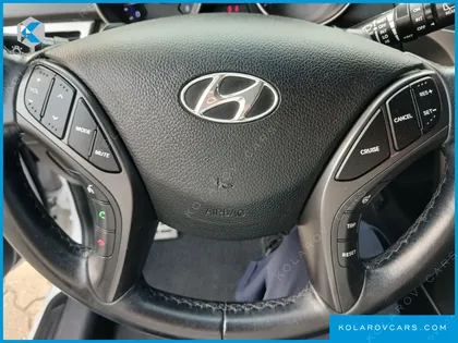 HYUNDAI I30 2.0 YOUNIQUE