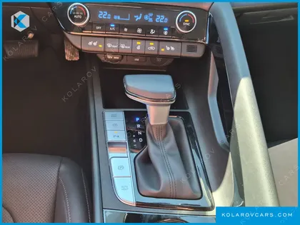 HYUNDAI ELANTRA (AVANTE) 1.6
