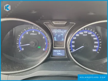 HYUNDAI VELOSTER 1.6 YOUNIQUE