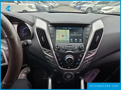 HYUNDAI VELOSTER 1.6 YOUNIQUE