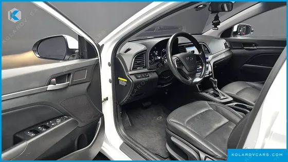 HYUNDAI ELANTRA (AVANTE) 1.6 GDI SMART